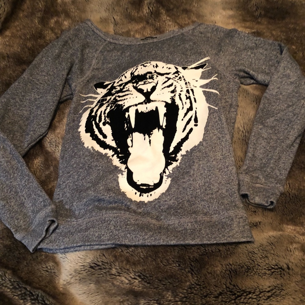 Express tiger shirt